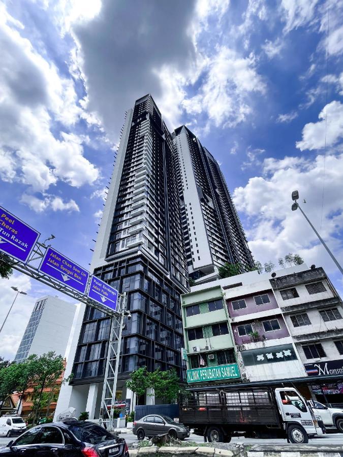 Continew Residences Trx Lux Pool View Куала-Лумпур Экстерьер фото